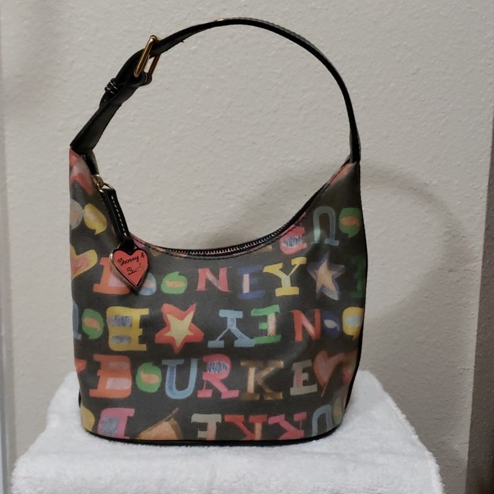 Vintage Dooney & Bourke small handbag